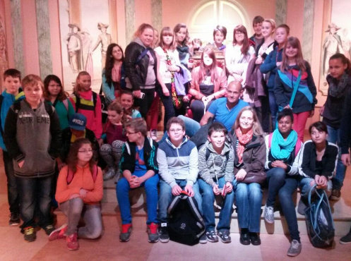 Klassen 6 und 7 der Sekundarschule Halle-Sd, Schulausflug Filmpark Babelsberg 2014 – Bildergalerie Klassenfahrten von Jugendtours